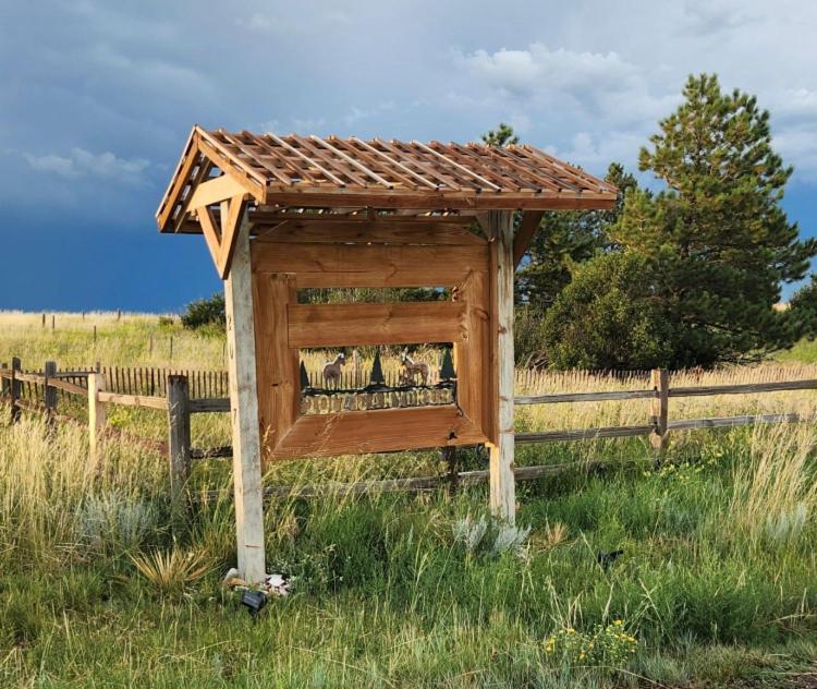 Trail Boss King Ensuite-Prairie Rose B&B - 1200 Sq Ft Suite Cheyenne Eksteriør billede